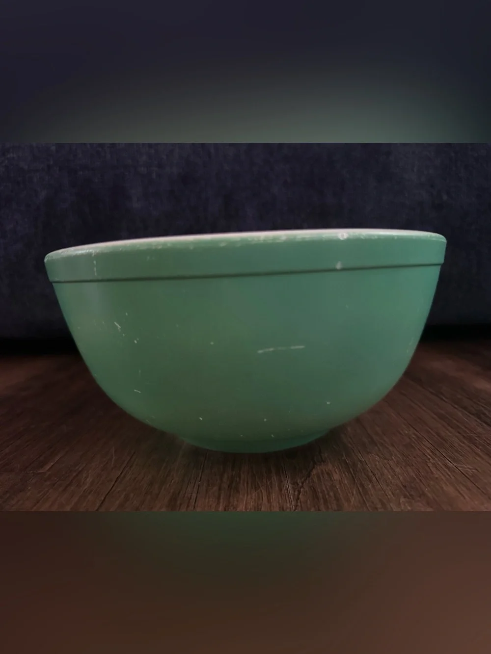 First Generation Pyrex Primary Colors Bowl - Green 2.5 QT
